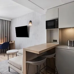 **** Aparthotel By Marriott East Austria
